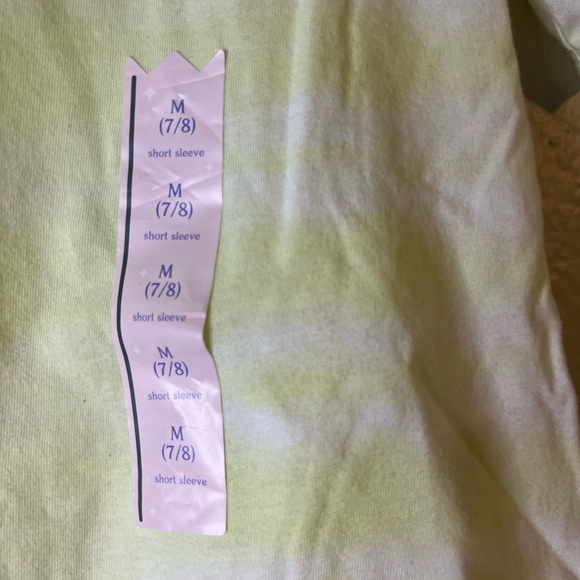 More than Magic Yellow oversized crop short sleeve NWT 7/8 - Picture 3 of 4